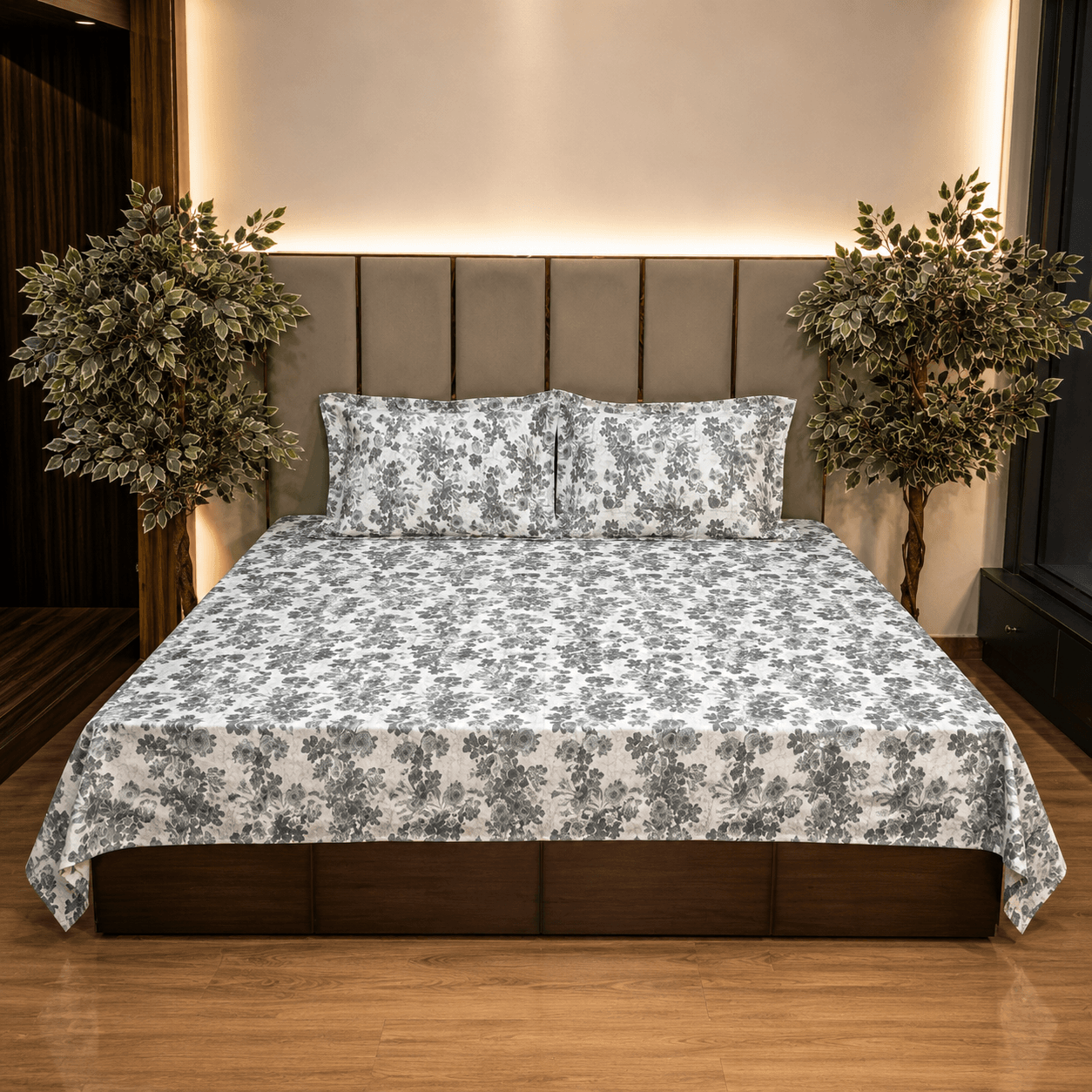 Toile Floral Brown Queen size bedsheet